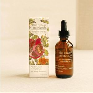The Cottage Greenhouse Pomegranate Facial Serum